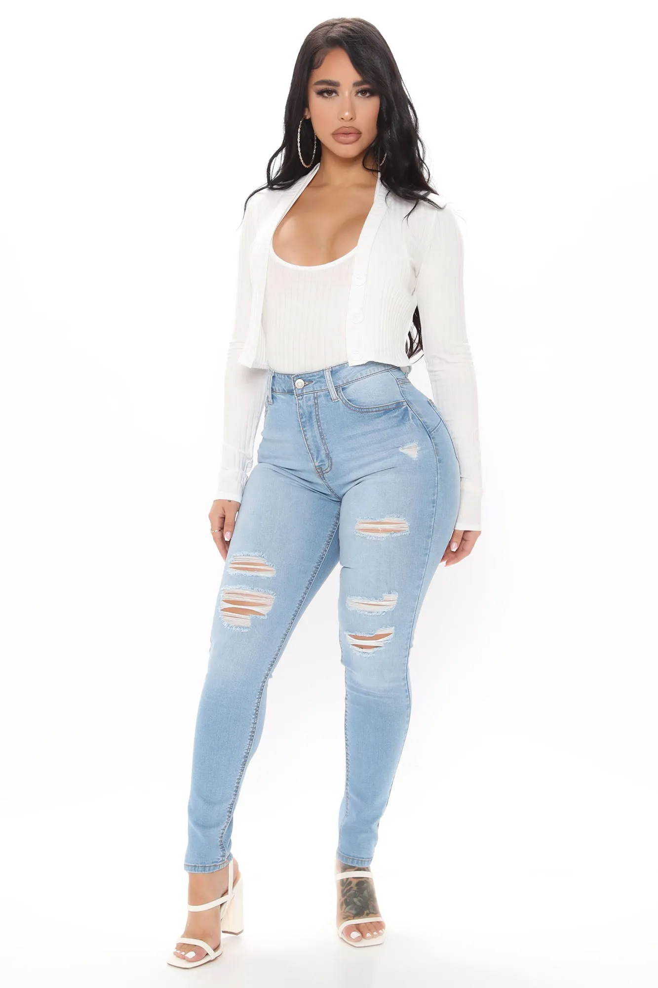 A Way With Words Ripped Skinny Jeans - Light Blue Wash