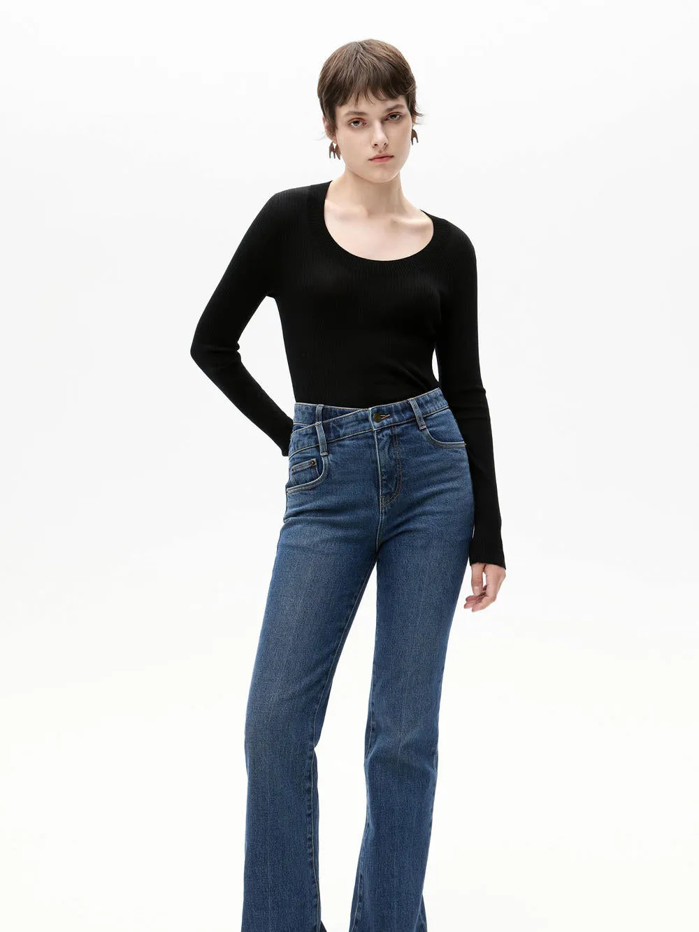 Asymmetric Waist Straight Jeans